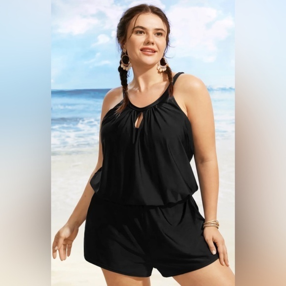 Solid Keyhole Elastic Waist Gathered One Piece Black Swimsuit size medium 8-10
